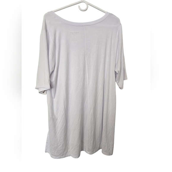 Torrid NWT White V-Neck Tunic Size 2 - Picture 5 of 5